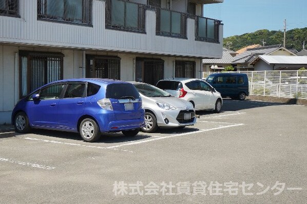 ソレール丸橋の物件外観写真